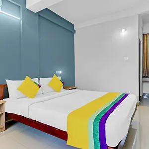 Itsy By Treebo - Maskan Hotel Kazhakuttam